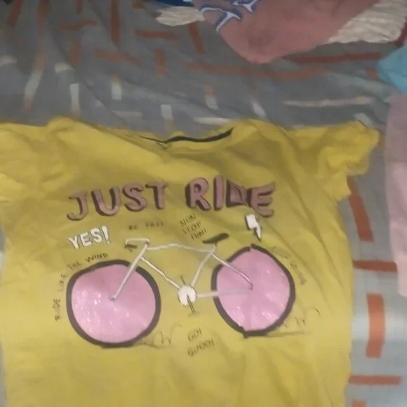 Brand - Picture 3 of 7